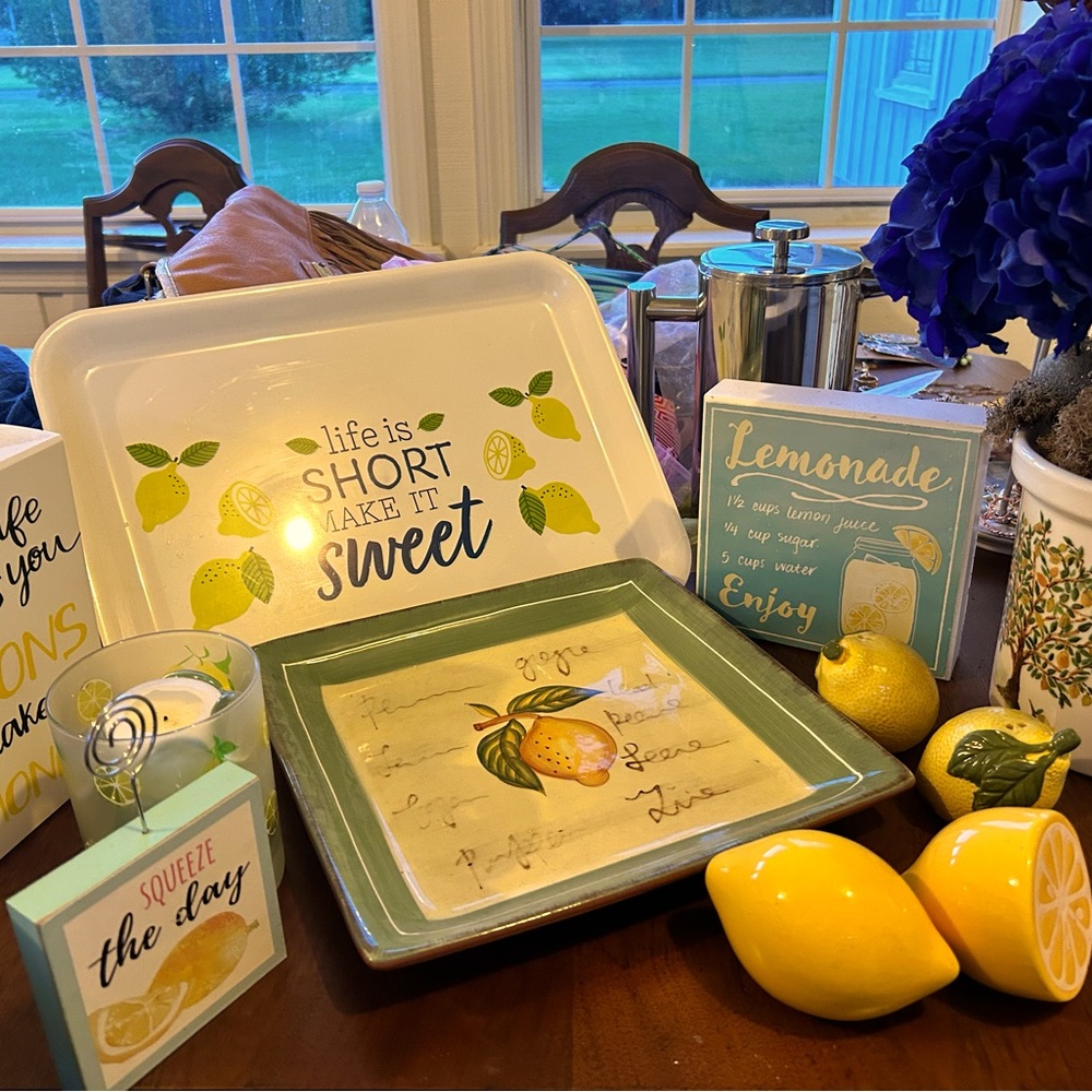 Lot of Lemon decor $30